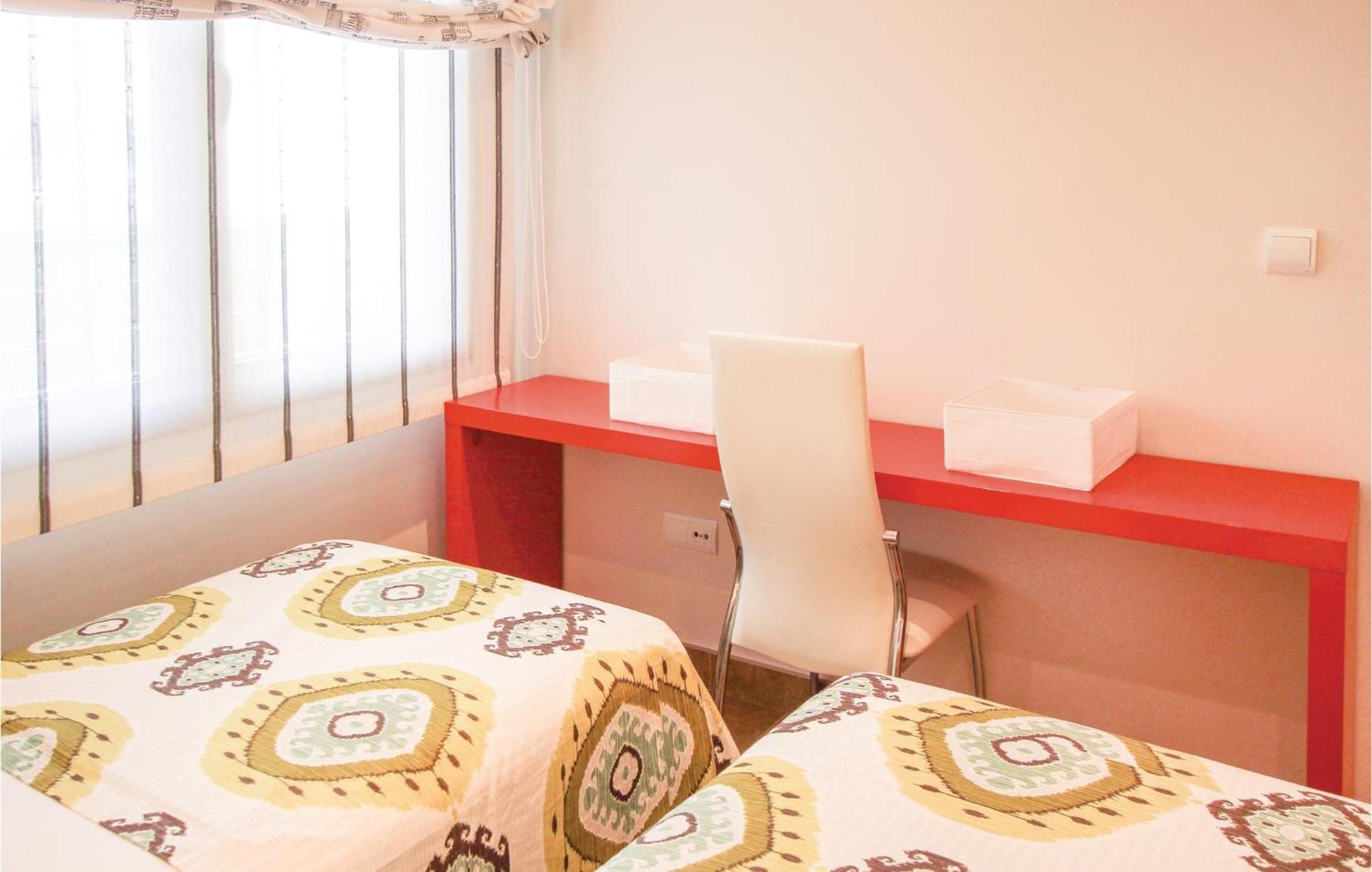 Gorgeous Apartment In El Campello With Wifi Екстер'єр фото